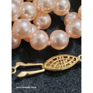 Vintage Faux Pink Pearl Necklace With Gold Tone Clasp 22" Inches Long Elegant Je